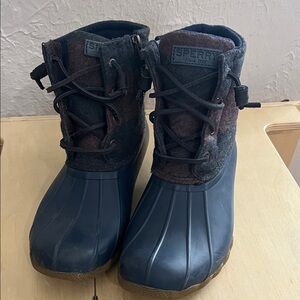 Sperry Navy and Burgandy Wool-Trim Waterproof Boots